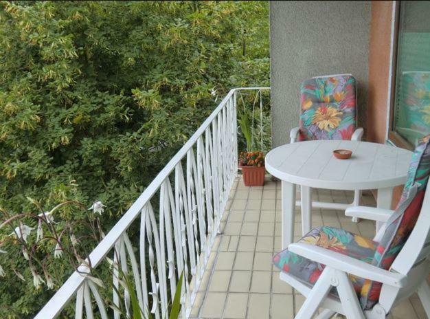 Ferienwohnung Angelburg - Marburg Biedenkopf Mit Balkon Und Badewanne Gonnern Eksteriør bilde